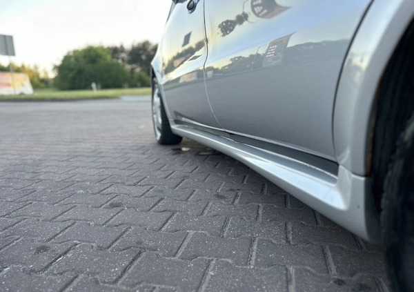 Mercedes-Benz Klasa A cena 6999 przebieg: 205000, rok produkcji 2003 z Częstochowa małe 379